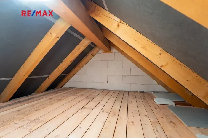 Pronájem rodinného domu, Veltruby, 97 m2