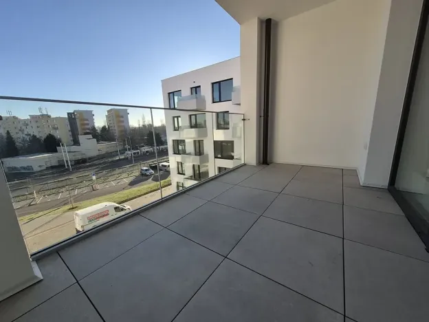 Pronájem bytu 1+kk, Brno, třída Generála Píky, 35 m2