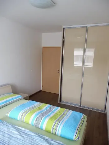 Pronájem bytu 2+kk, Praha - Háje, Jurkovičova, 52 m2