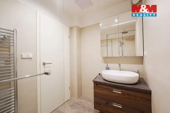 Pronájem rodinného domu, Plzeň - Radobyčice, Řadová, 139 m2