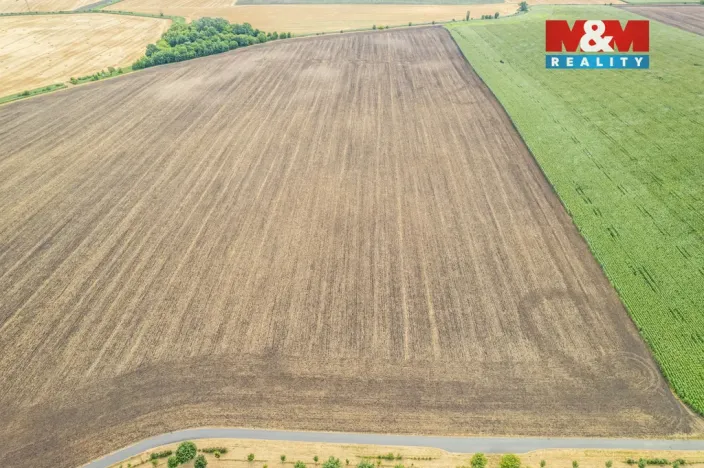 Prodej pole, Žatčany, 25490 m2