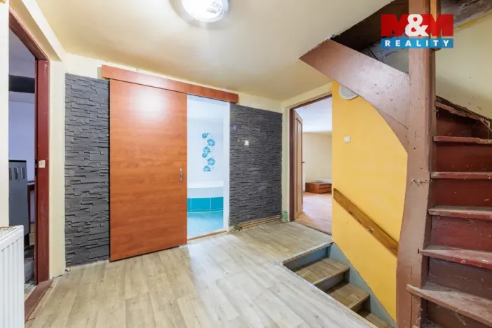 Prodej rodinného domu, Lipová - Palič, 142 m2