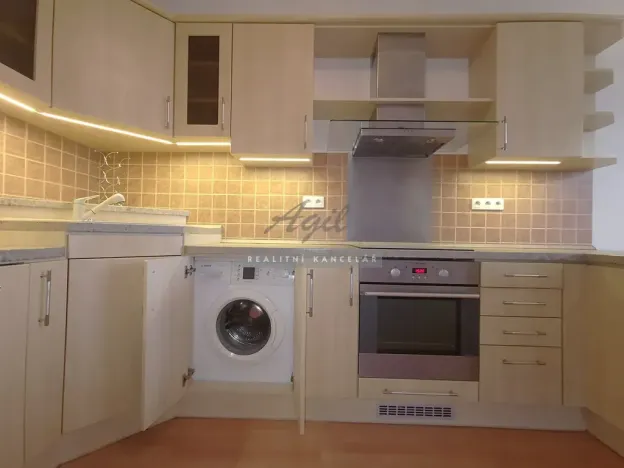 Pronájem bytu 3+kk, Šlapanice, 91 m2