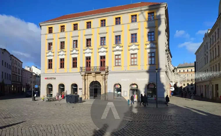 Pronájem kanceláře, Olomouc, Horní náměstí, 56 m2