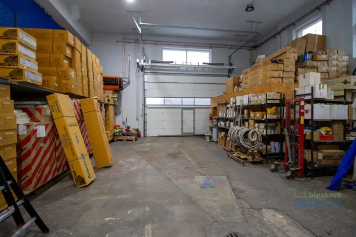 Pronájem skladu, Brandýs nad Labem-Stará Boleslav, 1026 m2