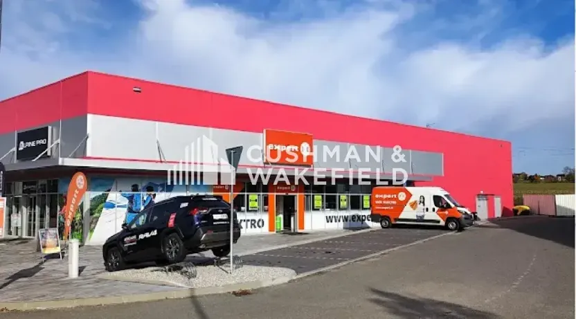 Pronájem obchodního prostoru, Tábor, Soběslavská, 450 m2