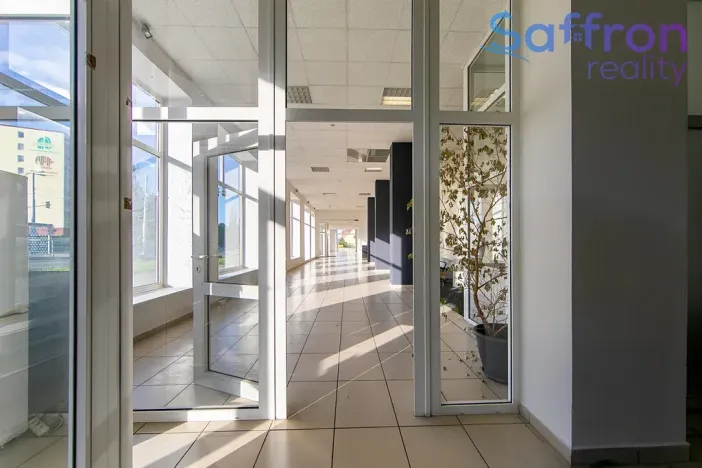 Prodej obchodního prostoru, Plzeň, Bohuslava Martinů, 1257 m2