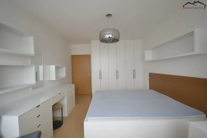 Pronájem bytu 3+kk, Brno, Majdalenky, 161 m2