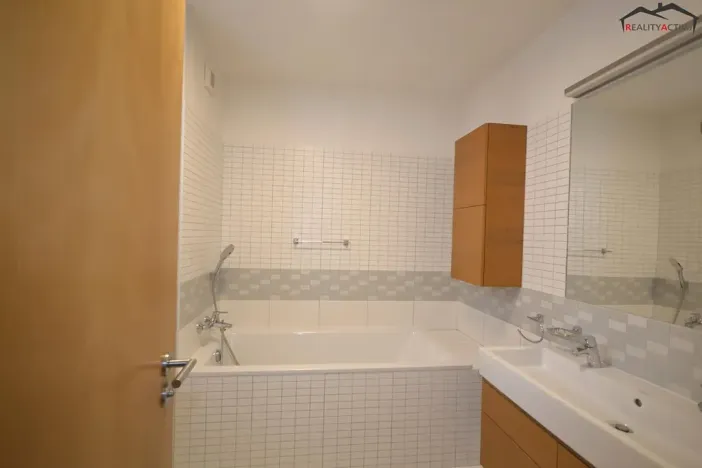 Pronájem bytu 3+kk, Brno, Majdalenky, 161 m2