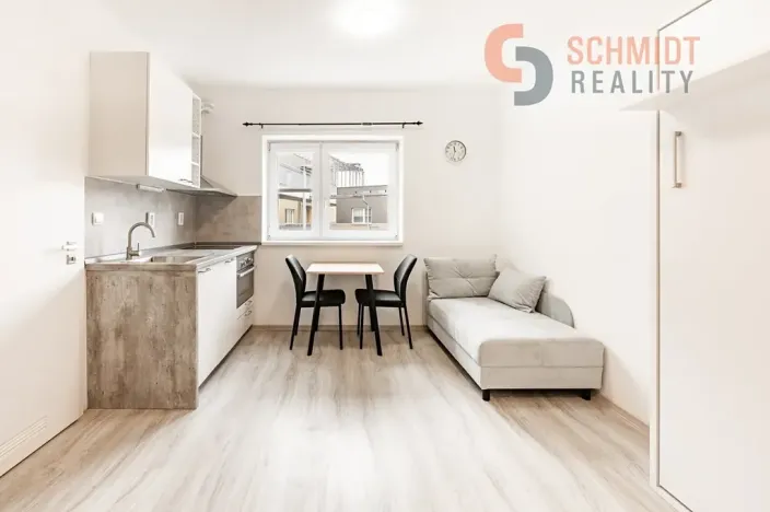 Pronájem bytu 1+kk, Břeclav, 21 m2