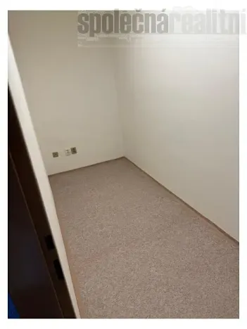 Pronájem kanceláře, Praha - Chodov, Chodovecké náměstí, 20 m2