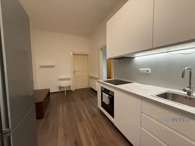 Pronájem bytu 2+1, Praha - Libeň, Drahobejlova, 67 m2