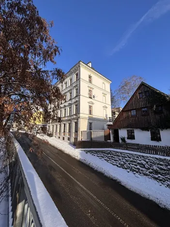 Pronájem bytu 3+1, Liberec, U Lomu, 80 m2