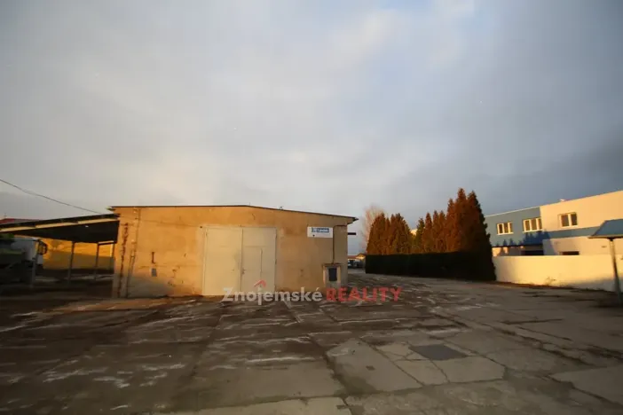 Pronájem skladu, Znojmo, 248 m2