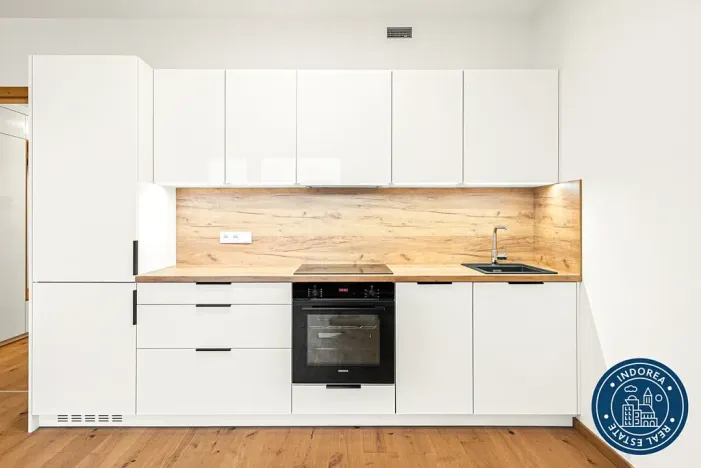 Pronájem bytu 1+kk, Praha - Vysočany, Fafkových, 35 m2