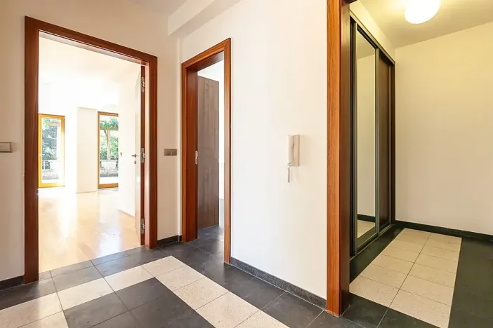 Prodej rodinného domu, Úholičky, Nade Dvorem, 192 m2