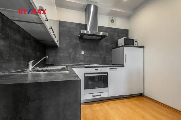 Pronájem bytu 2+kk, Kolín, Mlýnská, 57 m2