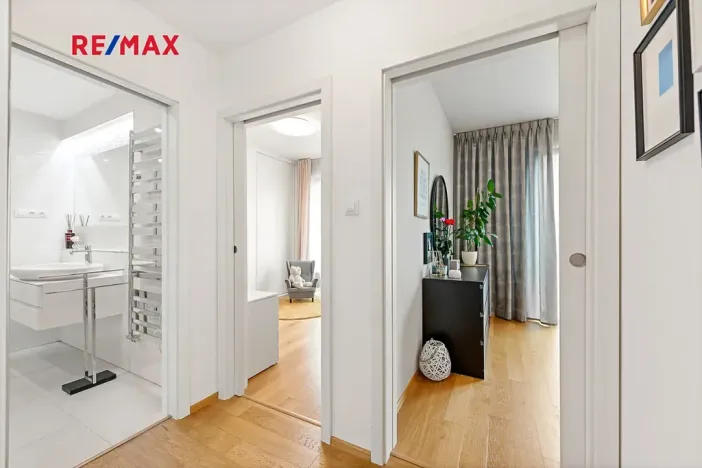 Prodej bytu 3+kk, Praha - Hrdlořezy, Učňovská, 71 m2