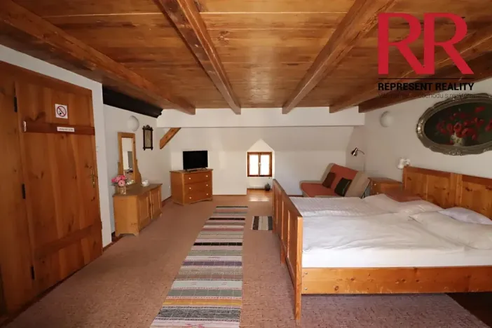 Prodej ubytování, Plzeň, Na Roudné, 1027 m2