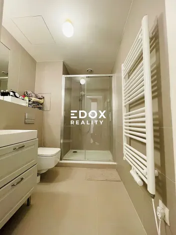 Pronájem bytu 1+kk, Praha - Košíře, Naskové, 34 m2