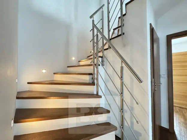 Pronájem rodinného domu, Uhřice, 123 m2