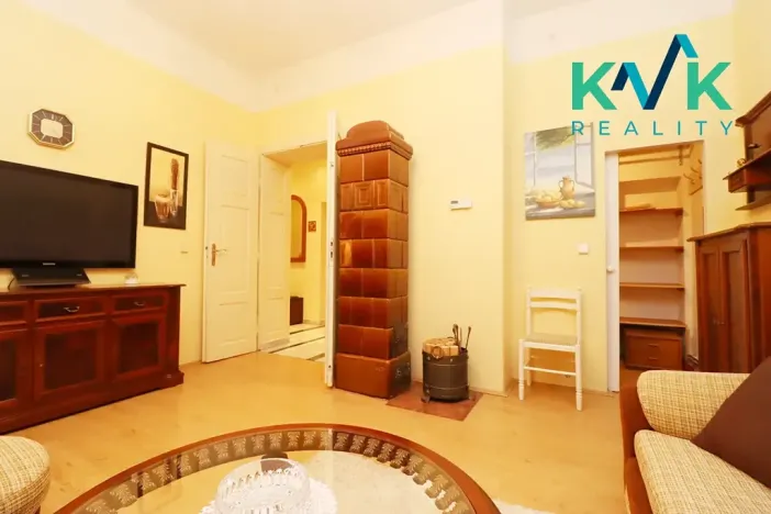 Pronájem bytu 2+1, Karlovy Vary, Kolmá, 55 m2