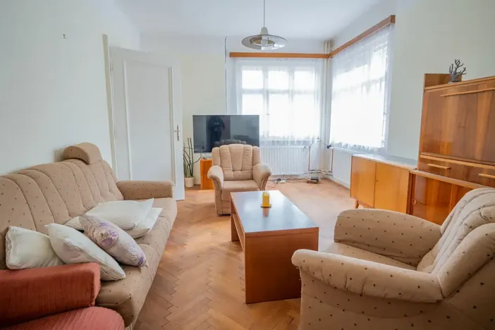 Prodej rodinného domu, Tanvald, Komenského, 600 m2