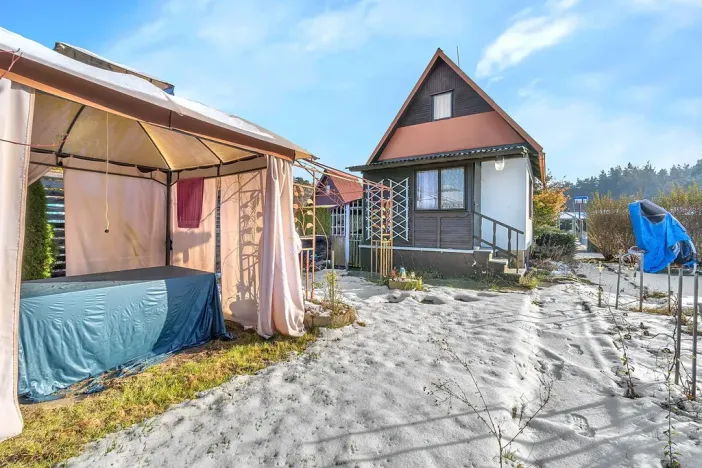 Prodej chaty, Hradec Králové, Zahrádkářská osada Zlatá růže, 35 m2