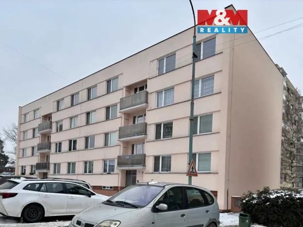Pronájem bytu 3+1, Chvaletice, Kolínská, 79 m2