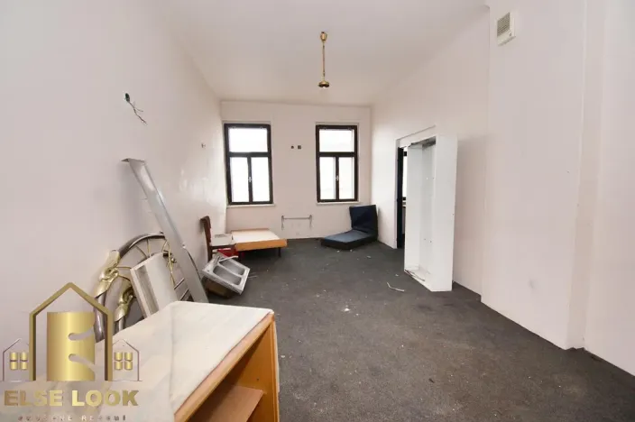 Prodej restaurace, Solnice, Masarykovo náměstí, 1021 m2