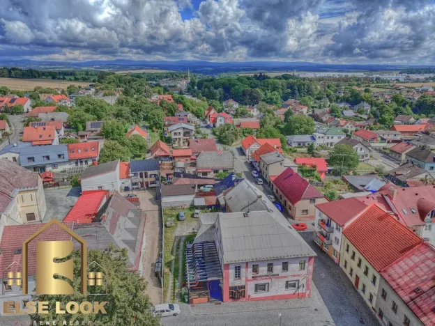 Prodej restaurace, Solnice, Masarykovo náměstí, 1021 m2