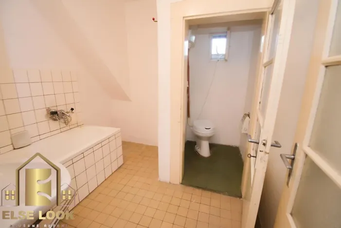 Prodej rodinného domu, Nové Město nad Metují, Zborovská, 356 m2