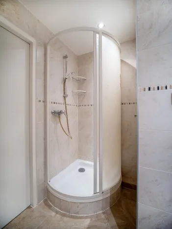 Prodej bytu 2+kk, Praha - Háje, Mnichovická, 41 m2