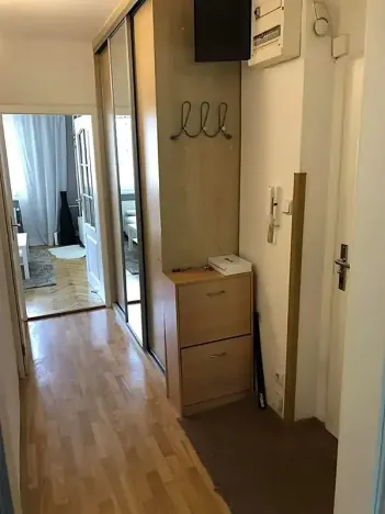Pronájem bytu 3+kk, Praha - Záběhlice, Hlavní, 56 m2