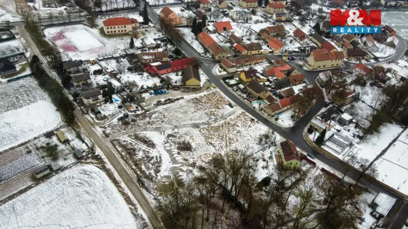 Prodej pozemku pro bydlení, Suchomasty, 1221 m2