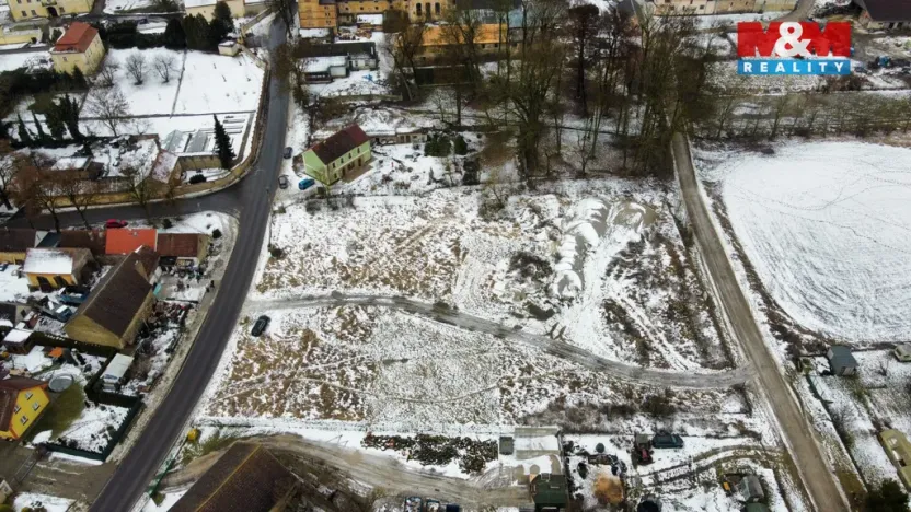 Prodej pozemku pro bydlení, Suchomasty, 1221 m2