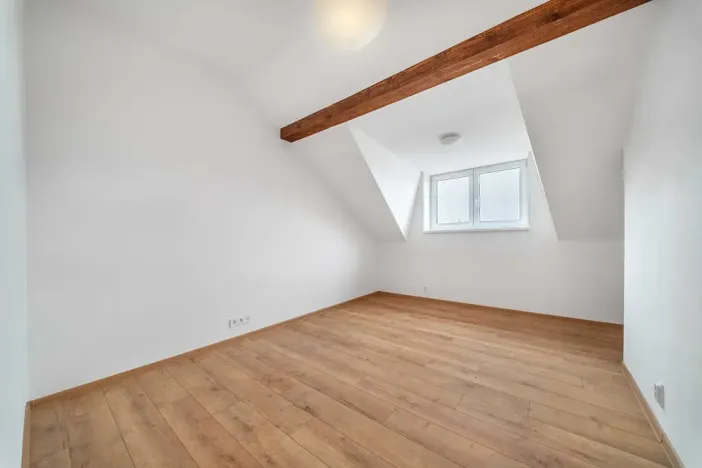 Pronájem bytu 4+kk, Plzeň, Dvorní, 94 m2