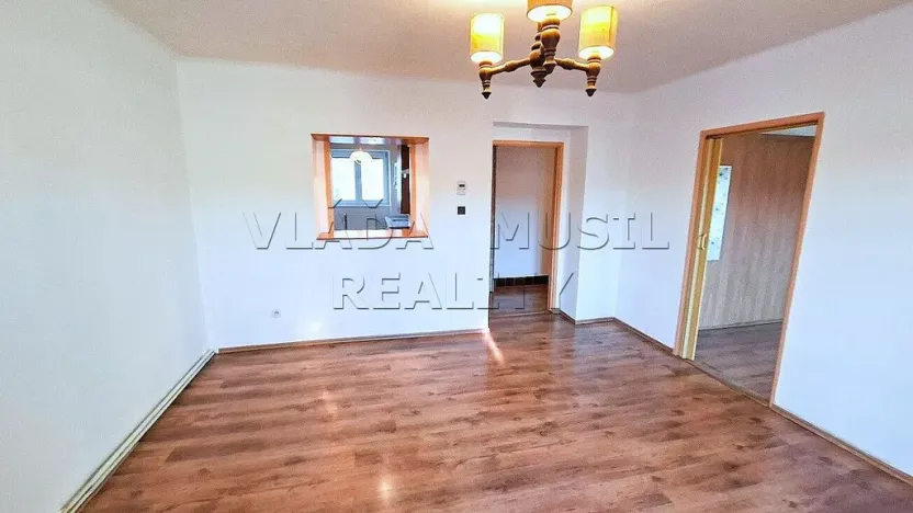 Prodej bytu 2+1, Beroun - Beroun-Město, Třída Míru, 55 m2