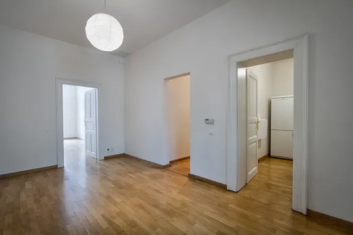Pronájem bytu 2+kk, Praha - Holešovice, Komunardů, 47 m2