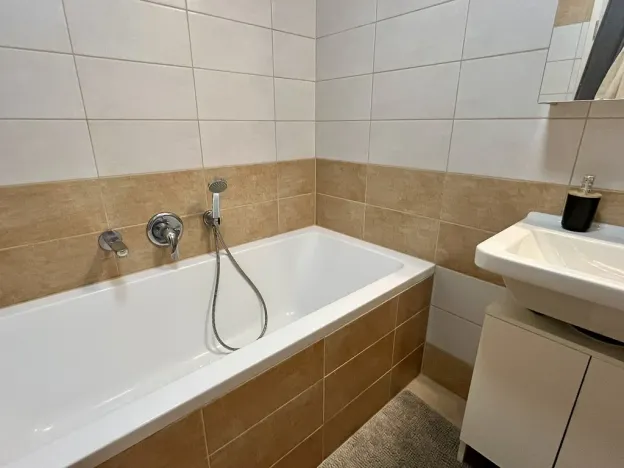 Pronájem bytu 2+kk, Roztoky, Lederova, 62 m2