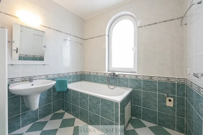 Prodej bytu 2+kk, Praha - Kunratice, Hornomlýnská, 54 m2