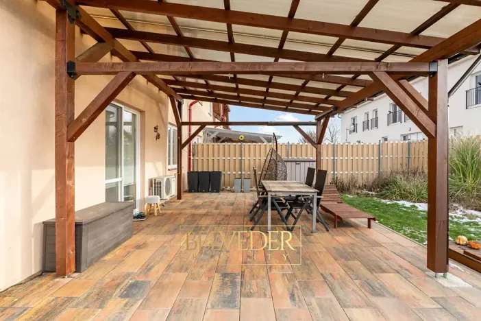 Prodej bytu 3+kk, Jiřice, 87 m2