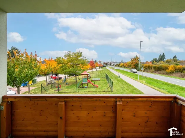 Pronájem bytu 2+kk, Pardubice - Nemošice, Nemošická, 60 m2