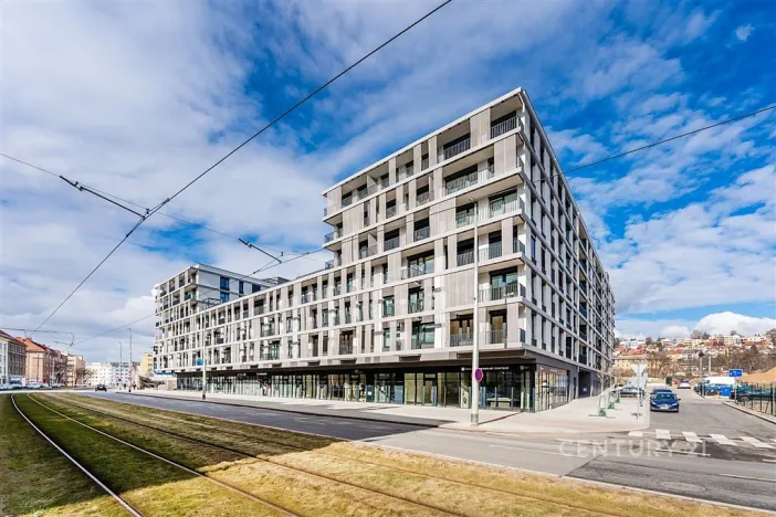 Pronájem bytu 1+kk, Praha, Kolbenova, 30 m2