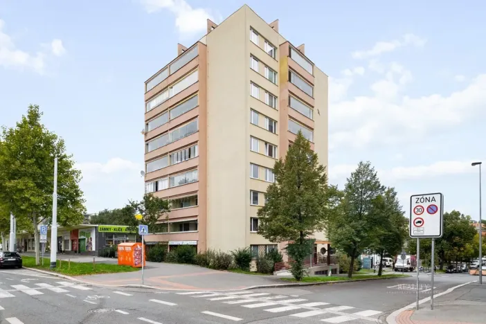 Pronájem bytu 3+kk, Praha - Žižkov, U kněžské louky, 67 m2