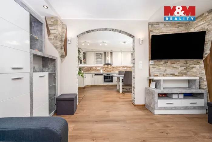 Prodej rodinného domu, Kostomlátky, 5. května, 128 m2