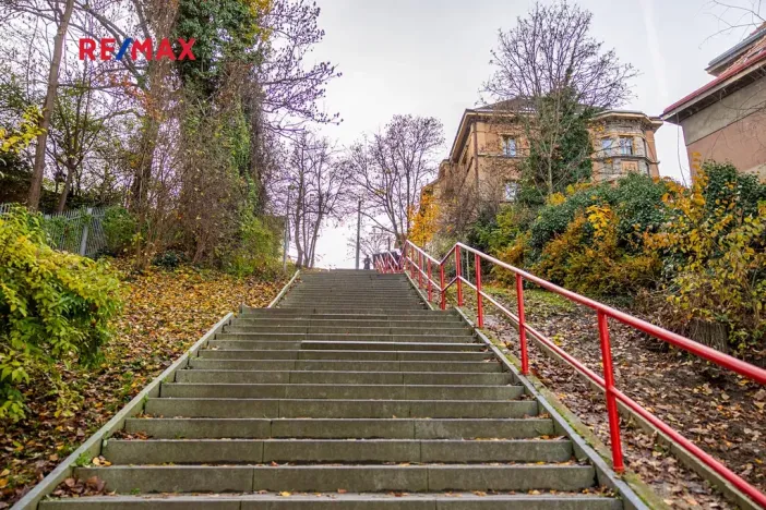 Prodej atypického bytu, Praha - Smíchov, Na Březince, 135 m2