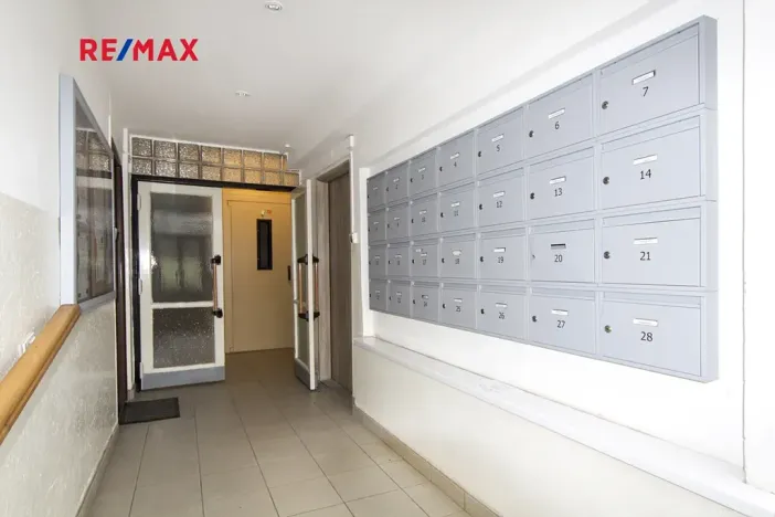 Prodej bytu 3+1, Praha - Nusle, K podjezdu, 60 m2