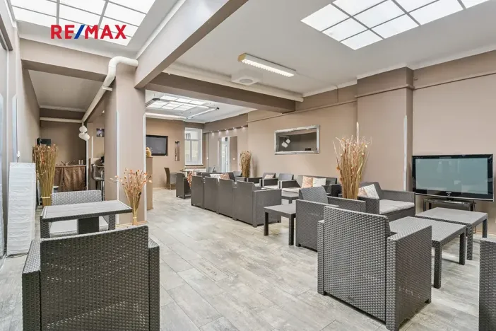 Pronájem komerční nemovitosti, Praha - Nusle, Bohuslava ze Švamberka, 68 m2