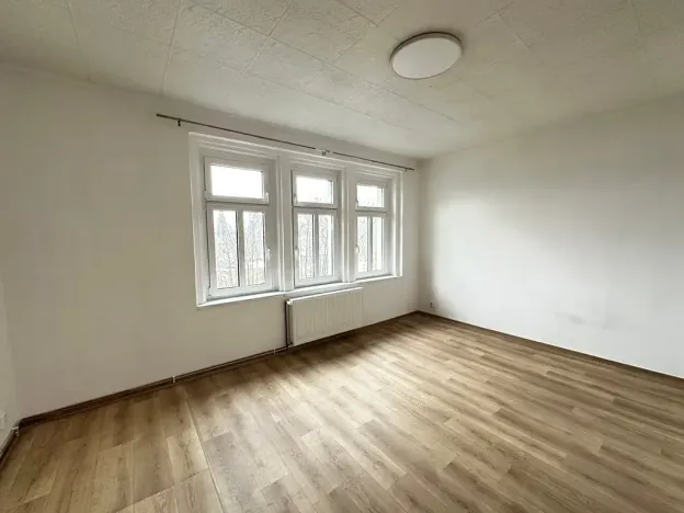 Pronájem bytu 1+1, Děčín, Podmokelská, 40 m2